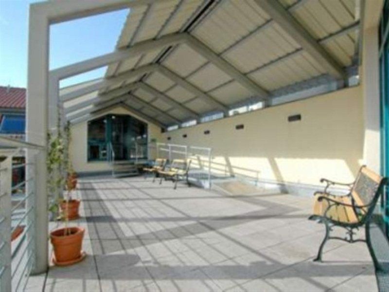 Mikon Eastgate Hotel - City Centre Berlim Exterior foto